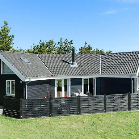 Tydkil - 300m To The Fjord By Interhome *