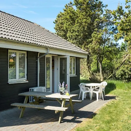 Tydkil - 300m To The Fjord By Interhome *